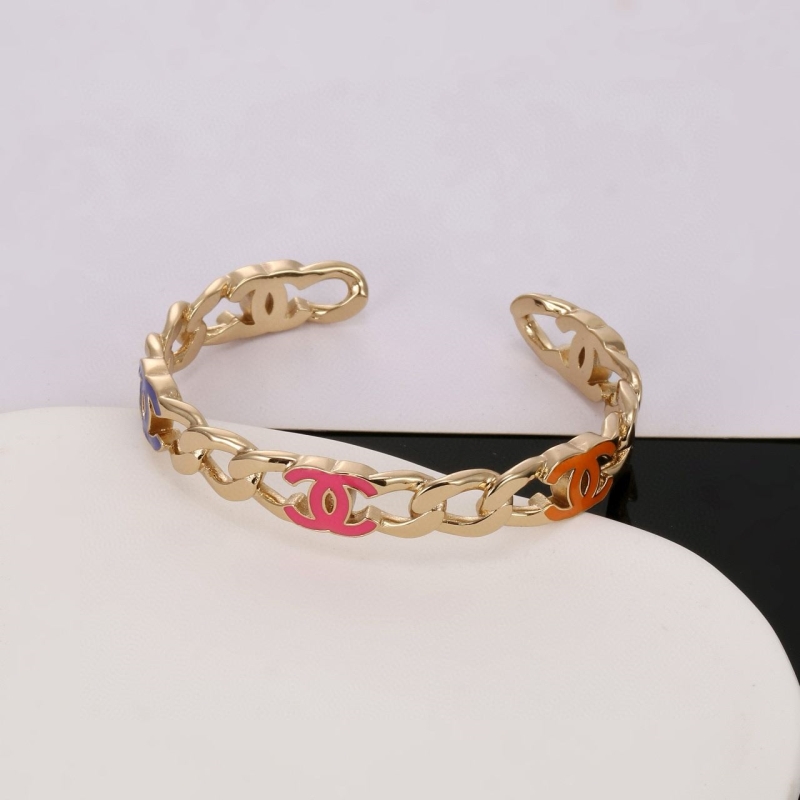 Ch**el bracelets
